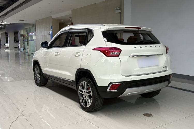 Used BAIC Senova X35 2016 1.5L Automatic Luxury Edition Exterior 3