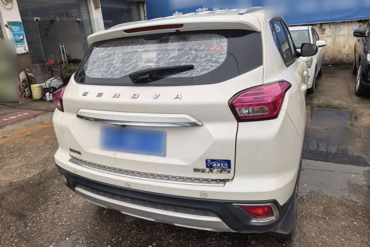 Used BAIC Senova X35 2016 1.5L Manual Elite Edition Exterior 4