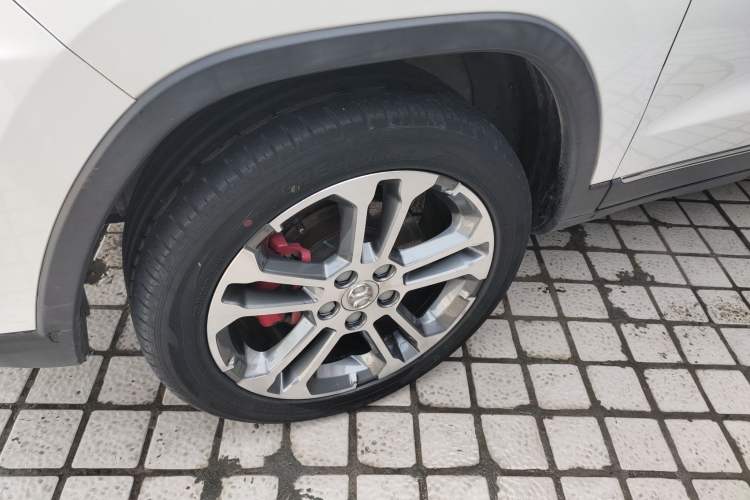 Used BAIC Senova X35 2016 1.5L Automatic Luxury Edition Exterior 4