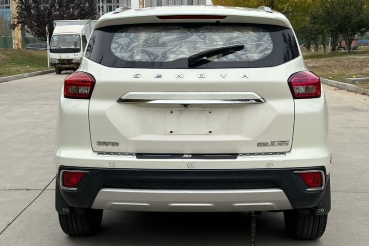 Used BAIC Senova X35 2016 1.5L Manual Luxury Edition Exterior 5