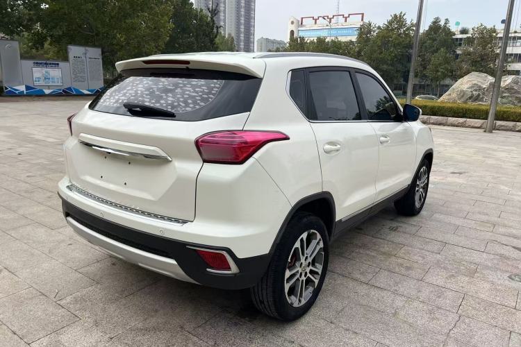 Used BAIC Senova X35 2016 1.5L Automatic Luxury Edition Exterior 5