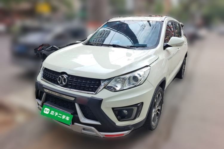 Used BAIC Senova X35 2016 1.5L Manual Luxury Edition Guazi used car, China used car export, Used car for sale, Used  cars, Cheapest cars for sale