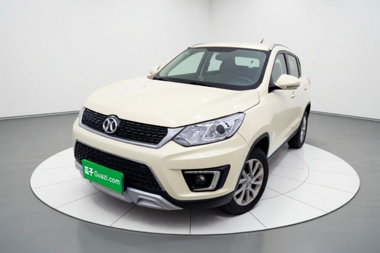 Ojetý BAIC Senova X35 2016 1.5L Manual Elite Edition Guazi used car, China used car export, Used car for sale, Used  cars, Cheapest cars for sale