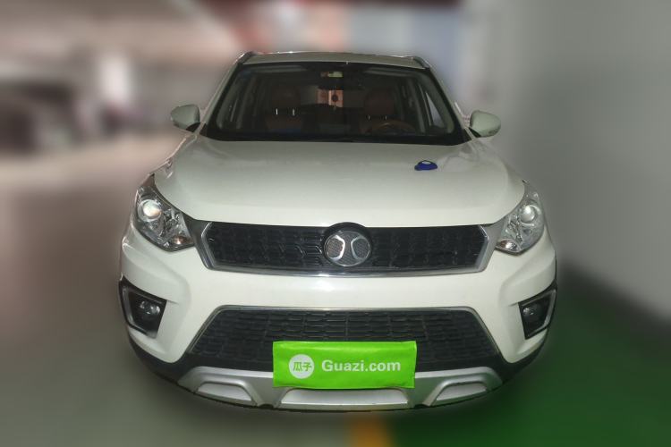 Used BAIC Senova X35 2016 1.5L Manual Luxury Edition Front