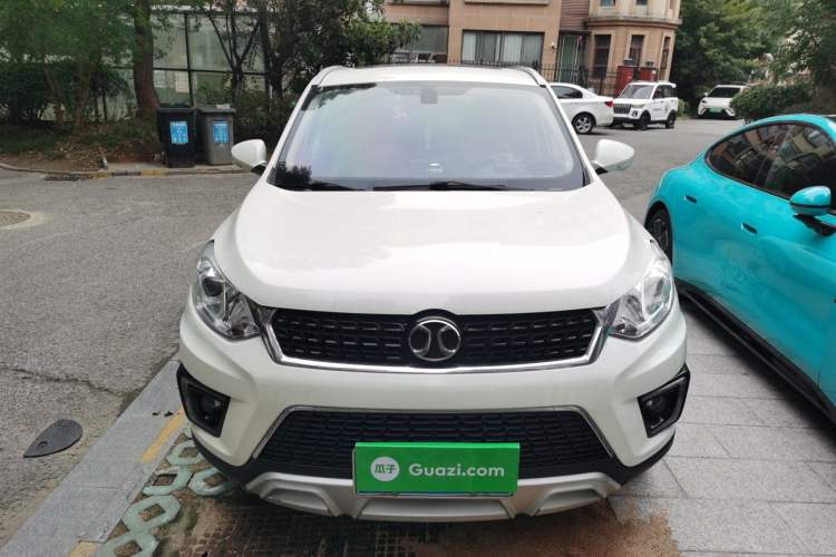 Used BAIC Senova X35 2016 1.5L Automatic Prestige Edition Front