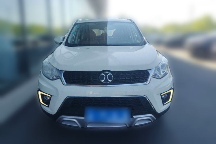 Used BAIC Senova X35 2016 1.5L Manual Luxury Edition Front