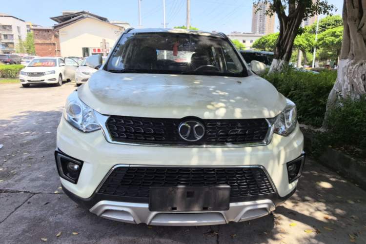 Used BAIC Senova X35 2016 1.5L Manual Elite Edition Front