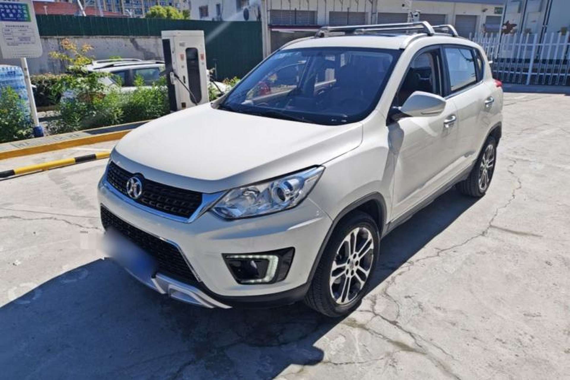 Used BAIC Senova X35 2016 1.5L Automatic Luxury Edition Front Left 45 Deg