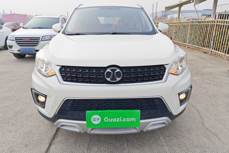 Used BAIC Senova X35 2016 1.5L Manual Luxury Edition Front