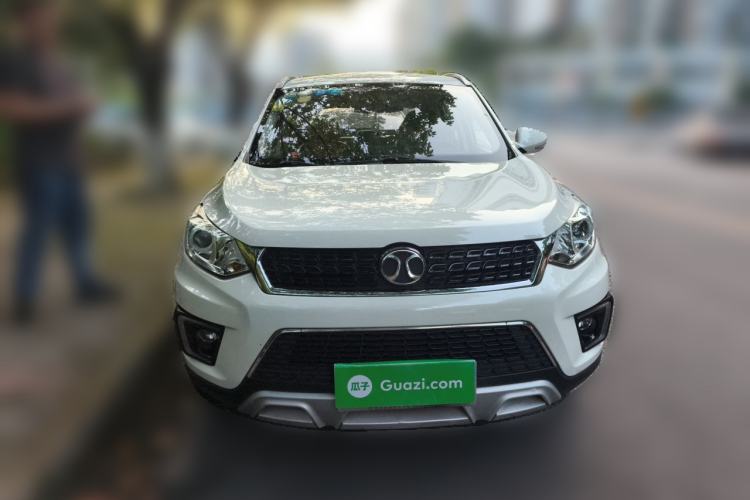 Used BAIC Senova X35 2016 1.5L Manual Luxury Edition Front
