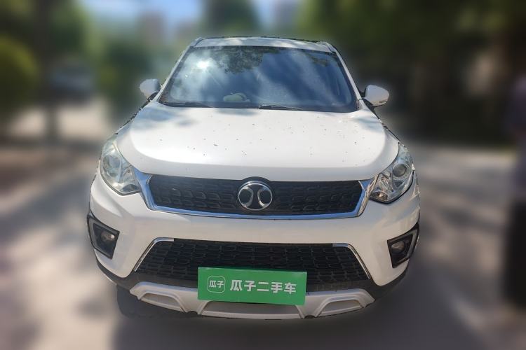 Used BAIC Senova X35 2016 1.5L Manual Luxury Edition Front