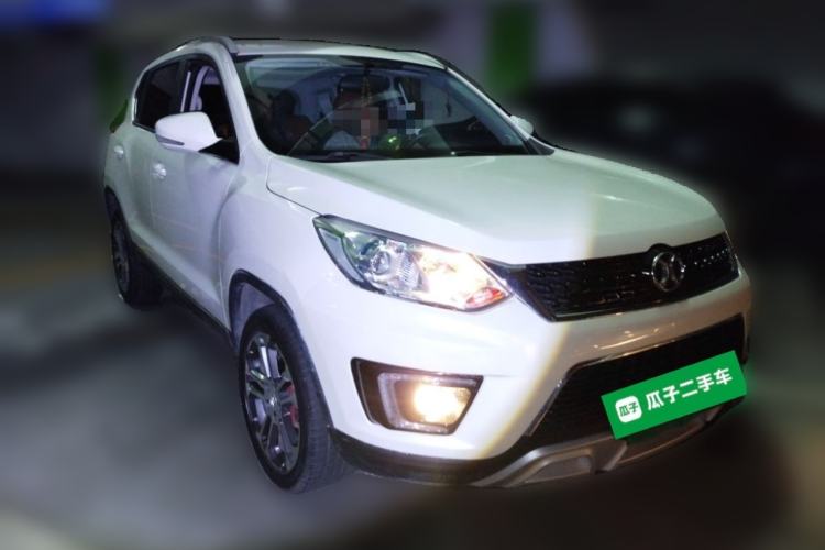 Used BAIC Senova X35 2016 1.5L Automatic Luxury Edition Front Right 45 Deg