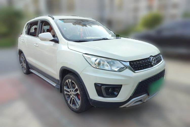 Used BAIC Senova X35 2016 1.5L Manual Luxury Edition Front Right 45 Deg
