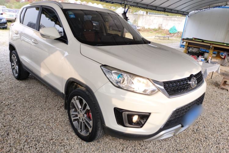 Used BAIC Senova X35 2016 1.5L Automatic Luxury Edition Front Right 45 Deg