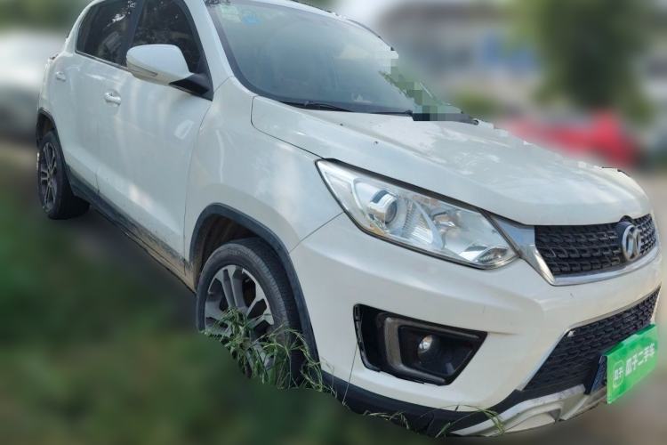 Used BAIC Senova X35 2016 1.5L Automatic Luxury Edition Front Right 45 Deg