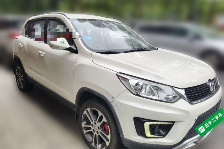 Used BAIC Senova X35 2016 1.5L Manual Luxury Edition Front Right 45 Deg