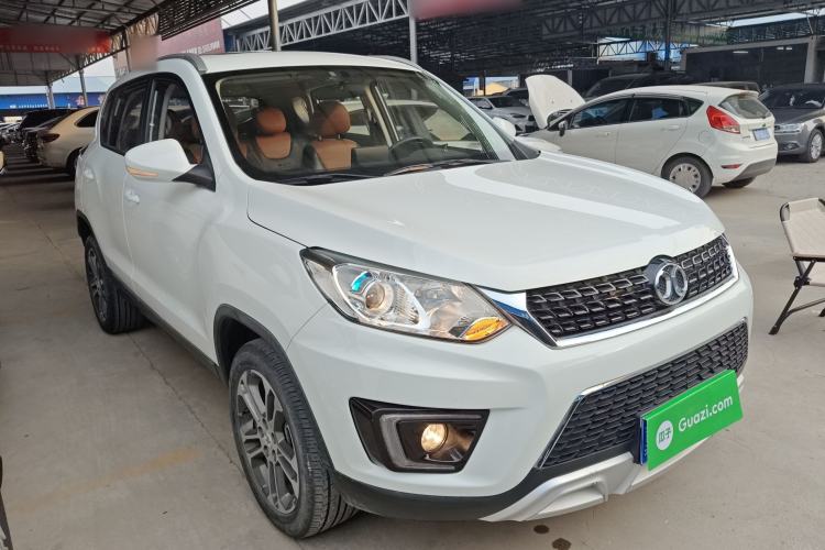 Used BAIC Senova X35 2016 1.5L Automatic Luxury Edition Front Right 45 Deg