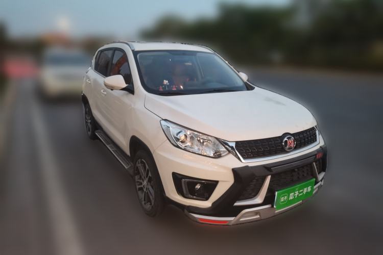 Used BAIC Senova X35 2016 1.5L Manual Luxury Edition Front Right 45 Deg