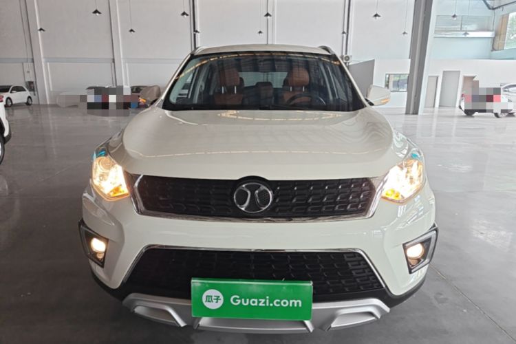 Used BAIC Senova X35 2016 1.5L Manual Luxury Edition Front
