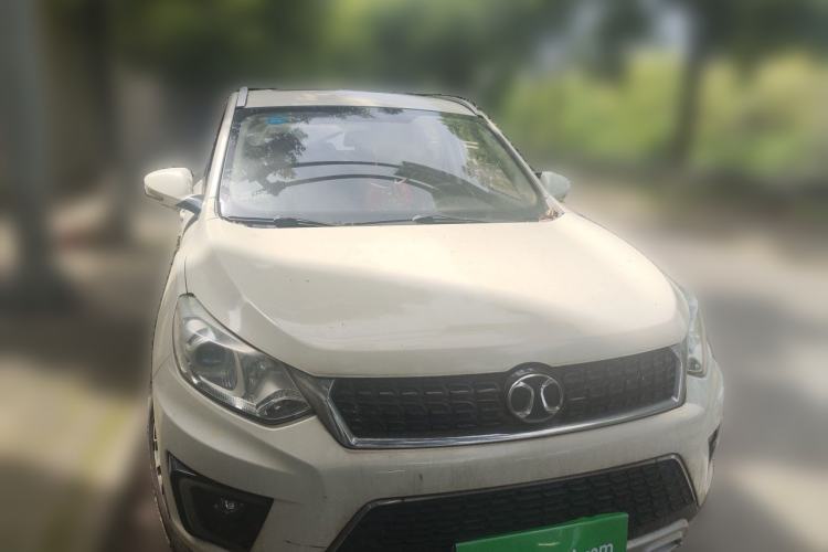 Used BAIC Senova X35 2016 1.5L Manual Luxury Edition Front
