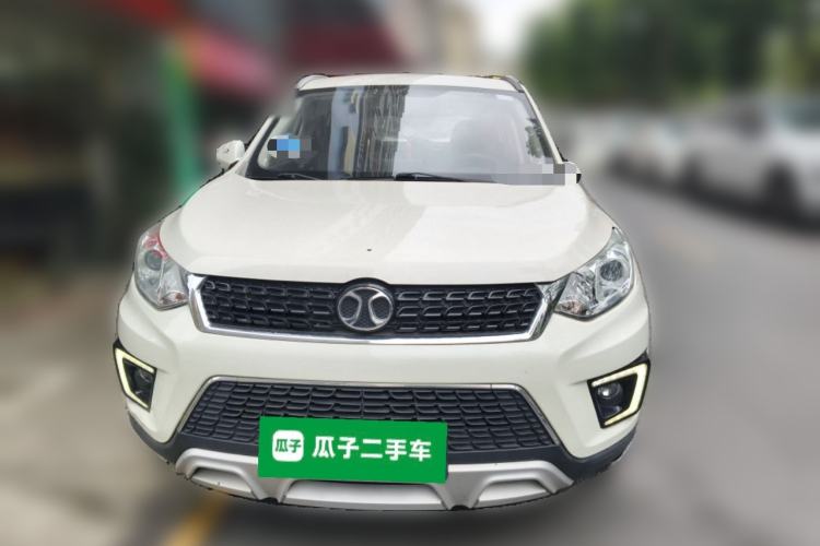 Used BAIC Senova X35 2016 1.5L Manual Luxury Edition Front