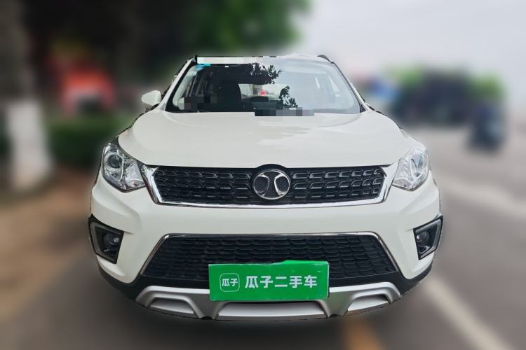Used BAIC Senova X35 2016 1.5L Manual Luxury Edition Front