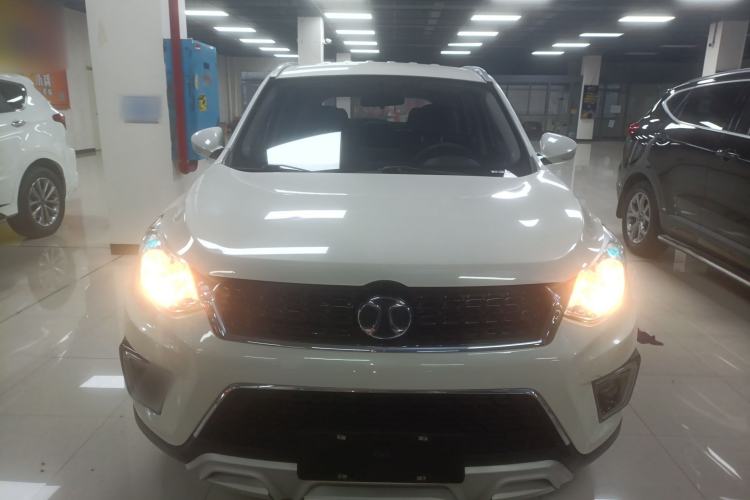 Used BAIC Senova X35 2016 1.5L Manual Elite Edition Front