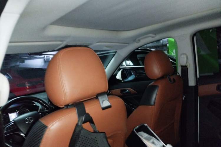 Used BAIC Senova X35 2016 1.5L Automatic Luxury Edition Headliner