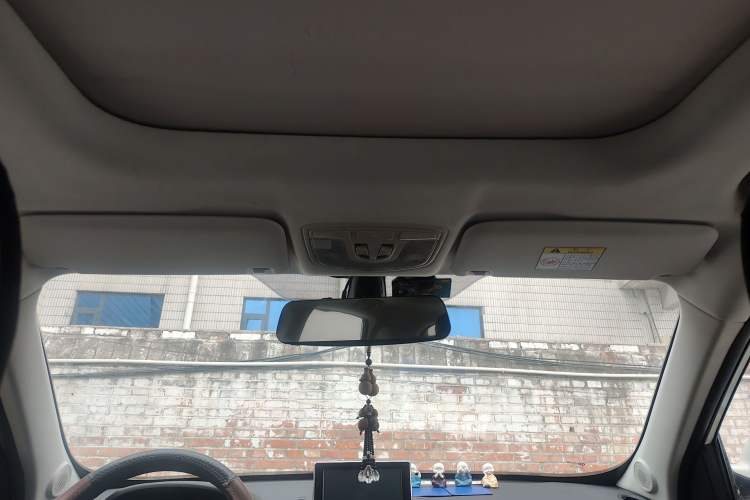 Used BAIC Senova X35 2016 1.5L Automatic Prestige Edition Headliner