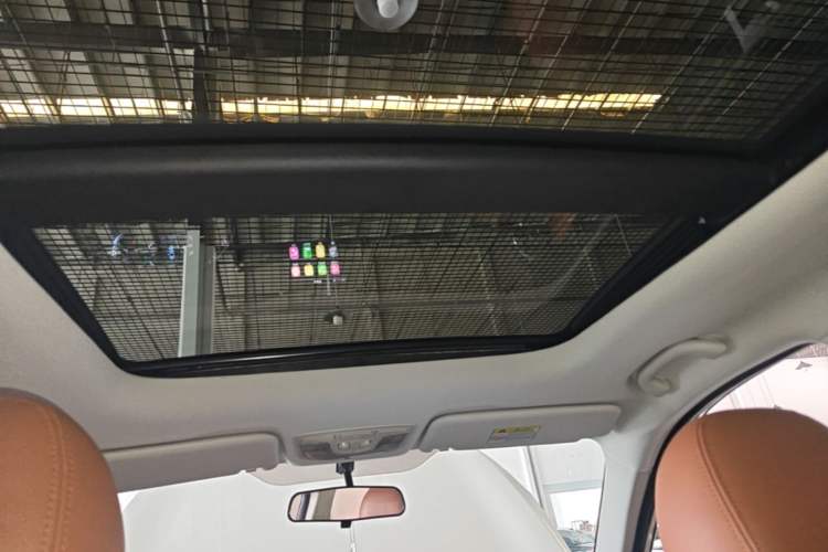 Used BAIC Senova X35 2016 1.5L Manual Luxury Edition Headliner