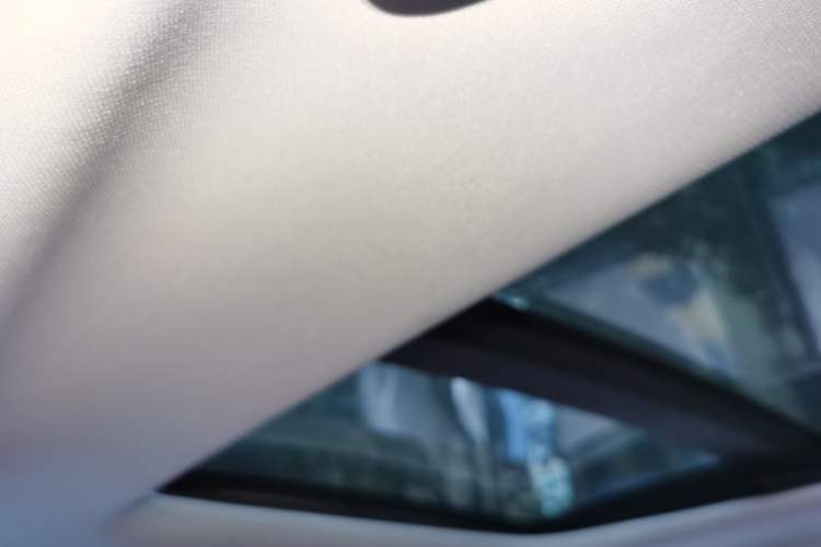 Used BAIC Senova X35 2016 1.5L Automatic Prestige Edition Headliner