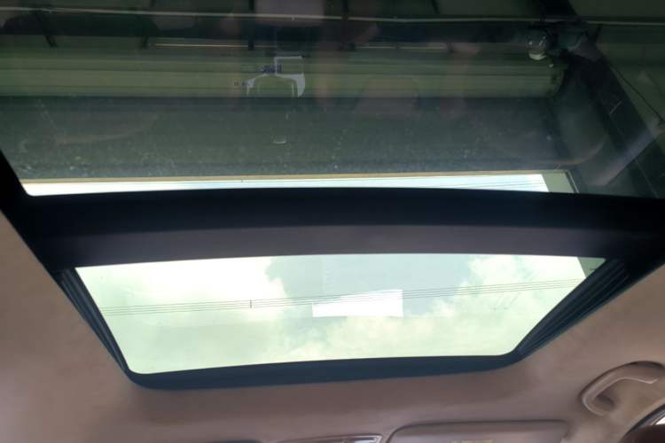 Used BAIC Senova X35 2016 1.5L Manual Luxury Edition Headliner