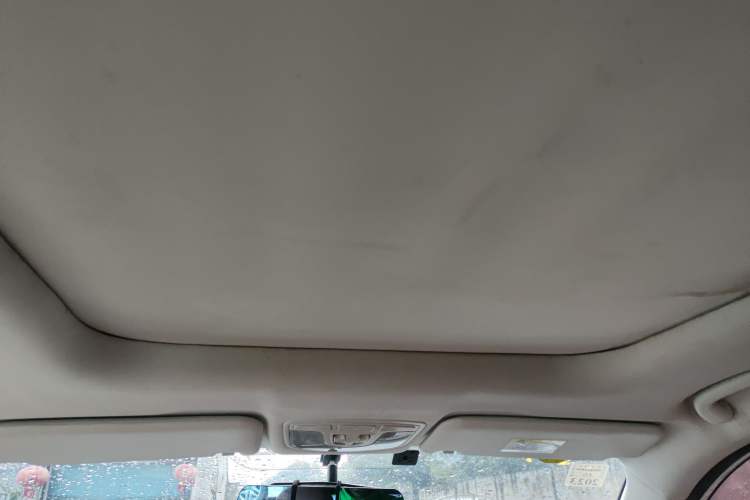 Used BAIC Senova X35 2016 1.5L Automatic Luxury Edition Headliner