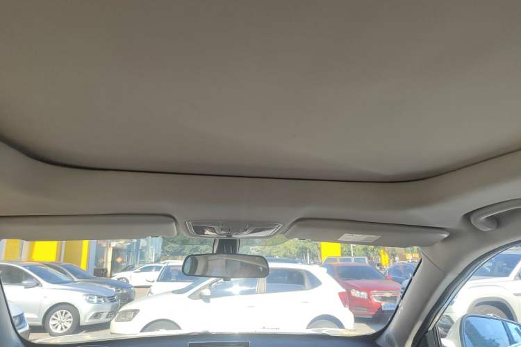 Used BAIC Senova X35 2016 1.5L Automatic Prestige Edition Headliner