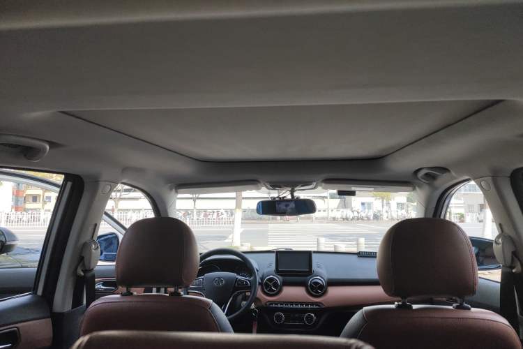 Used BAIC Senova X35 2016 1.5L Automatic Luxury Edition Headliner
