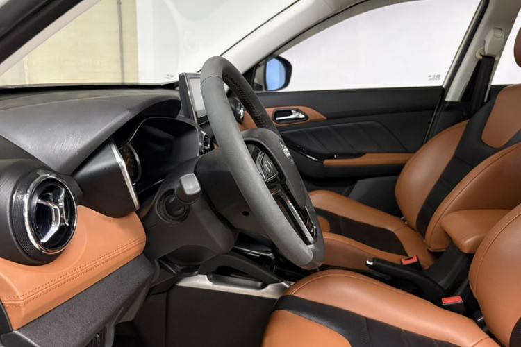 Used BAIC Senova X35 2016 1.5L Automatic Luxury Edition Interior 1