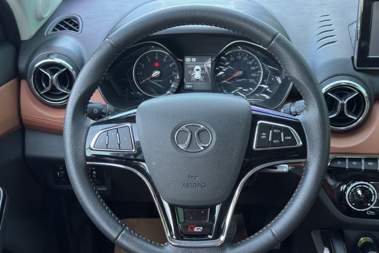 Used BAIC Senova X35 2016 1.5L Automatic Luxury Edition Interior 1