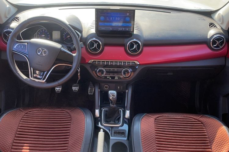 Used BAIC Senova X35 2016 1.5L Manual Elite Edition Interior 3