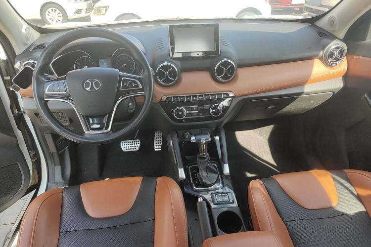 Used BAIC Senova X35 2016 1.5L Automatic Prestige Edition Interior 3