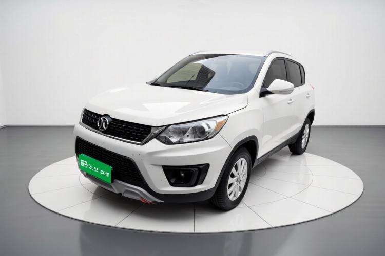 Ojetý BAIC Senova X35 2016 1.5L Manual Elite Edition Guazi used car, China used car export, Used car for sale, Used  cars, Cheapest cars for sale
