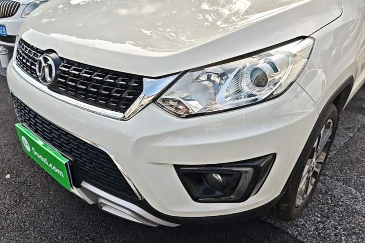 Used BAIC Senova X35 2016 1.5L Automatic Luxury Edition Left Front Headlight