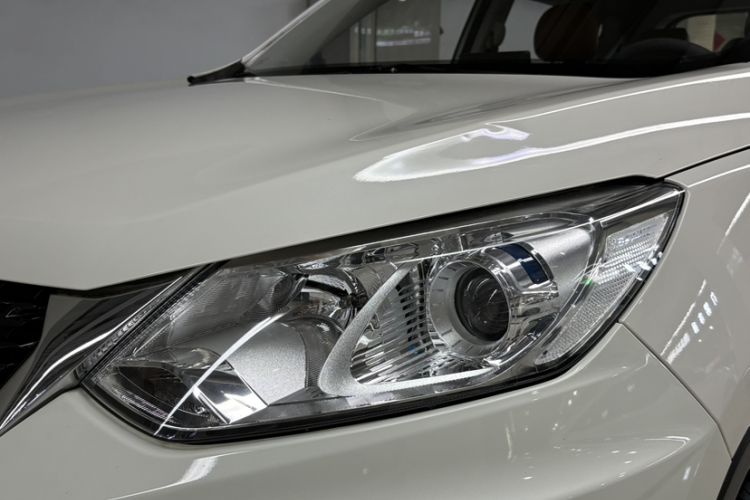Used BAIC Senova X35 2016 1.5L Automatic Luxury Edition Left Front Headlight