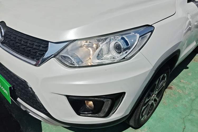 Used BAIC Senova X35 2016 1.5L Automatic Luxury Edition Left Front Headlight