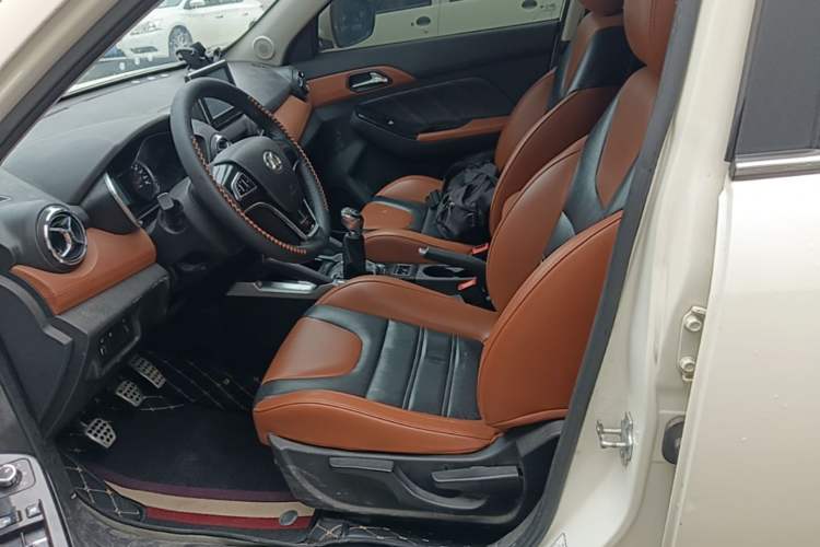 Used BAIC Senova X35 2016 1.5L Manual Luxury Edition Left Front Seat