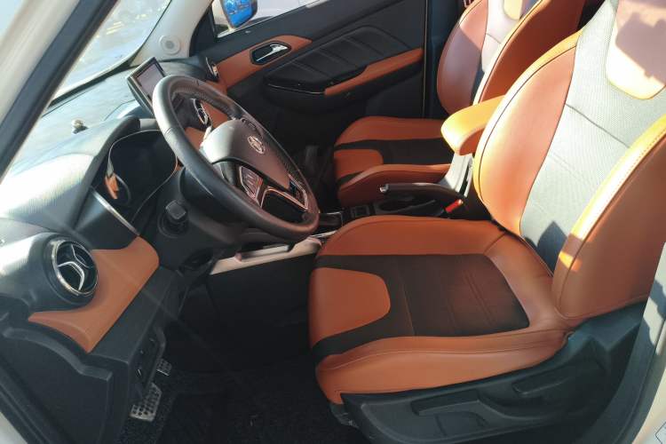 Used BAIC Senova X35 2016 1.5L Automatic Luxury Edition Left Front Seat