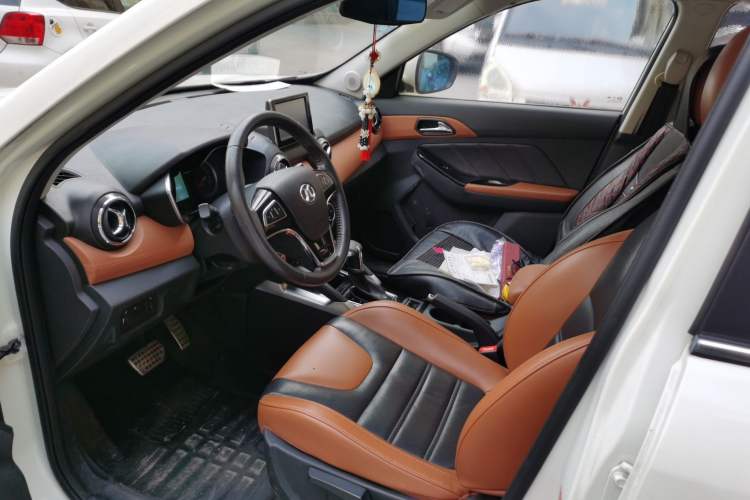 Used BAIC Senova X35 2016 1.5L Automatic Luxury Edition Left Front Seat