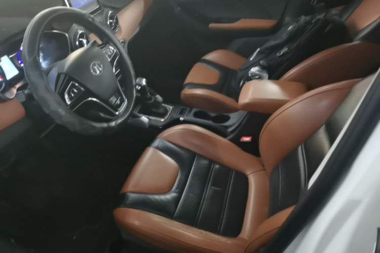 Used BAIC Senova X35 2016 1.5L Automatic Luxury Edition Left Front Seat
