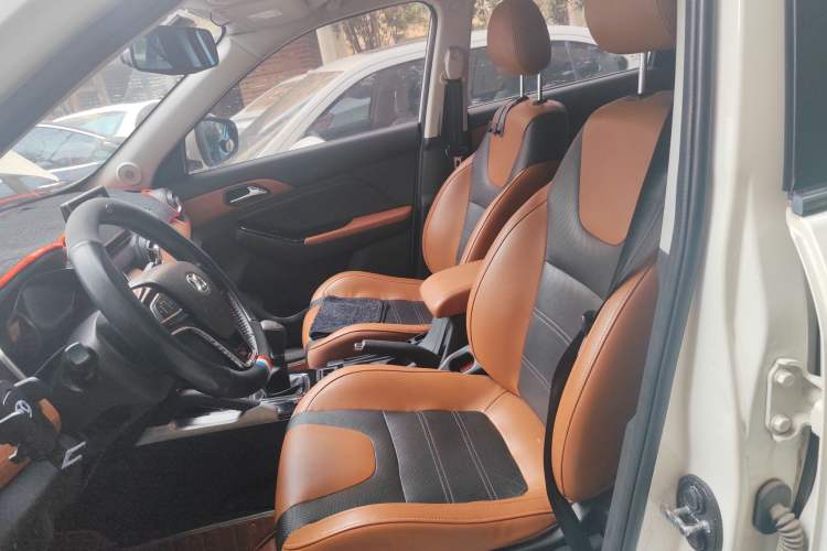 Used BAIC Senova X35 2016 1.5L Manual Luxury Edition Left Front Seat