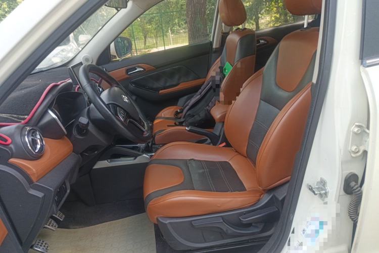 Used BAIC Senova X35 2016 1.5L Manual Luxury Edition Left Front Seat