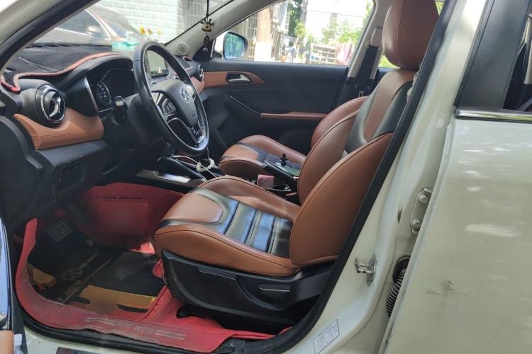 Used BAIC Senova X35 2016 1.5L Automatic Luxury Edition Left Front Seat